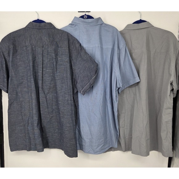 Van Heusen Men's XXL (18-18.5) Classic Fit Short Sleeve Button Up LOT OF 3 - Picture 3 of 13